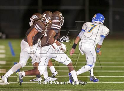 Thumbnail 3 in Bishop Amat @ Crespi photogallery.