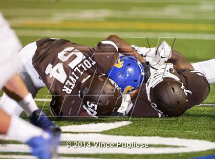 Thumbnail 3 in Bishop Amat @ Crespi photogallery.