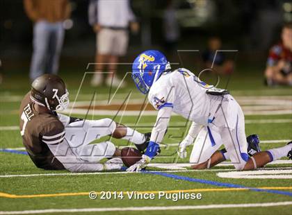 Thumbnail 3 in Bishop Amat @ Crespi photogallery.