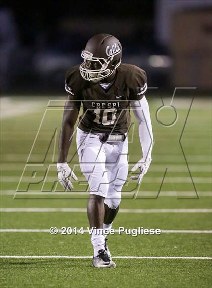 Thumbnail 3 in Bishop Amat @ Crespi photogallery.