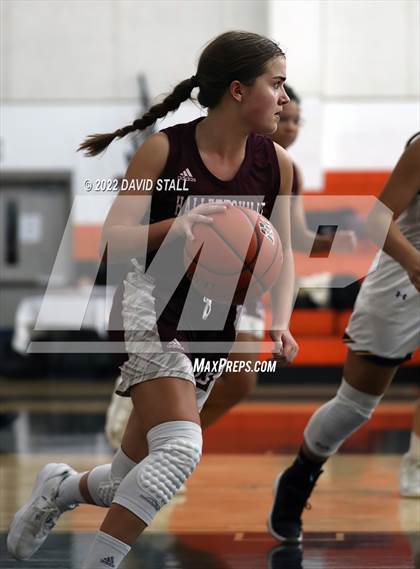 Thumbnail 2 in La Grange vs Halletsville (Schulenburg Lady Horn Varsity Tournament) photogallery.