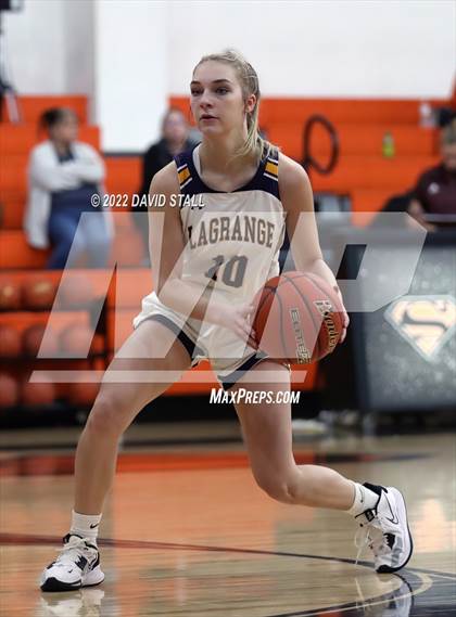Thumbnail 3 in La Grange vs Halletsville (Schulenburg Lady Horn Varsity Tournament) photogallery.