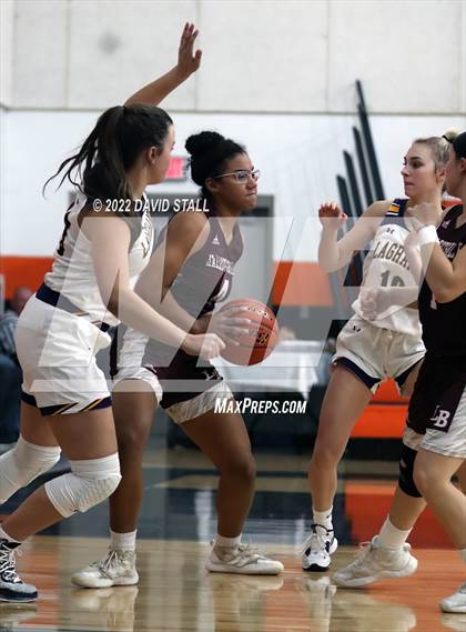 Thumbnail 2 in La Grange vs Halletsville (Schulenburg Lady Horn Varsity Tournament) photogallery.