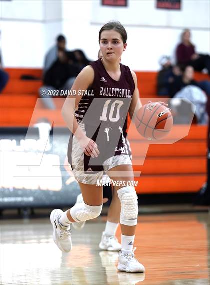 Thumbnail 1 in La Grange vs Halletsville (Schulenburg Lady Horn Varsity Tournament) photogallery.