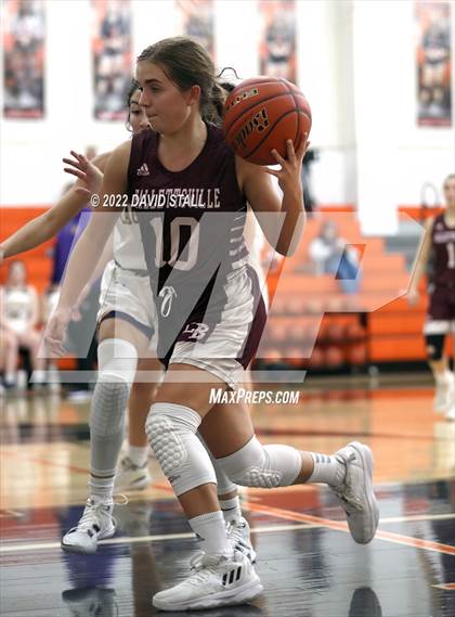 Thumbnail 2 in La Grange vs Halletsville (Schulenburg Lady Horn Varsity Tournament) photogallery.