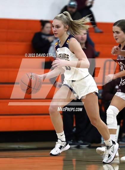 Thumbnail 2 in La Grange vs Halletsville (Schulenburg Lady Horn Varsity Tournament) photogallery.