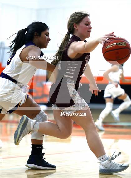 Thumbnail 1 in La Grange vs Halletsville (Schulenburg Lady Horn Varsity Tournament) photogallery.