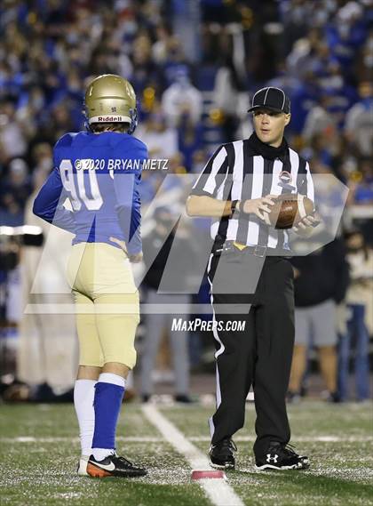 Thumbnail 1 in Brentwood vs. Oakland photogallery.
