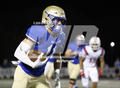Thumbnail 1 in Brentwood vs. Oakland photogallery.