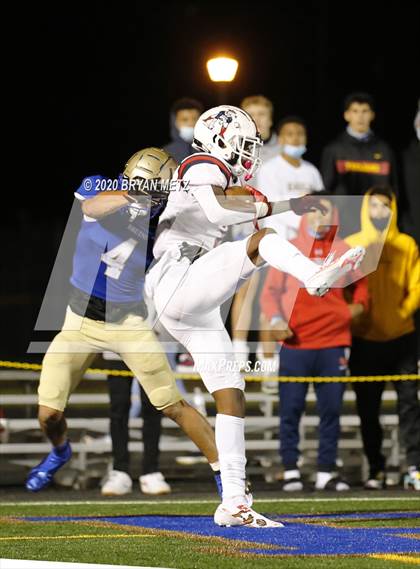 Thumbnail 1 in Brentwood vs. Oakland photogallery.