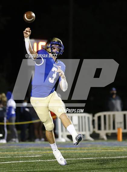 Thumbnail 1 in Brentwood vs. Oakland photogallery.