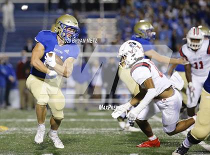 Thumbnail 3 in Brentwood vs. Oakland photogallery.