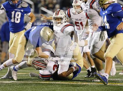Thumbnail 3 in Brentwood vs. Oakland photogallery.