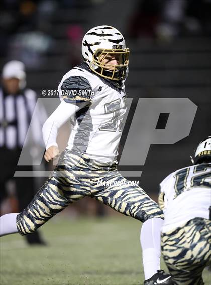 Thumbnail 3 in Lee's Summit @ Park Hill (MSHSAA District Playoff) photogallery.