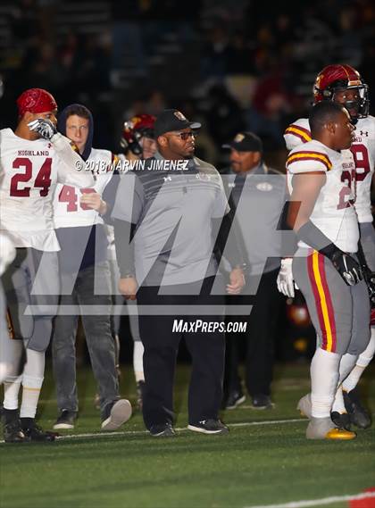 Thumbnail 1 in Highland @ Simi Valley (CIF-SS Division 10 Quarterfinal) photogallery.