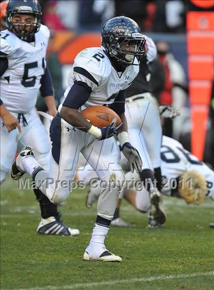 Thumbnail 2 in Columbine vs. Lakewood (CHSAA 5A State Final) photogallery.