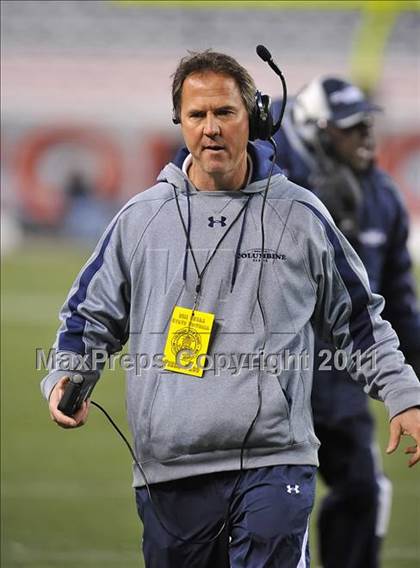 Thumbnail 2 in Columbine vs. Lakewood (CHSAA 5A State Final) photogallery.