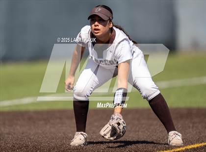 Thumbnail 3 in Saint Francis vs Rocklin (CIF NorCal Divison 1 Round 1) photogallery.