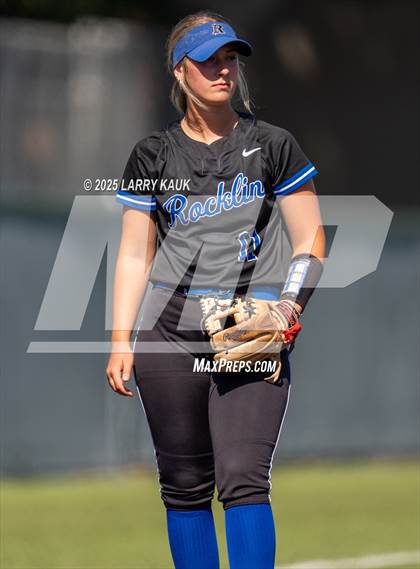 Thumbnail 1 in Saint Francis vs Rocklin (CIF NorCal Divison 1 Round 1) photogallery.