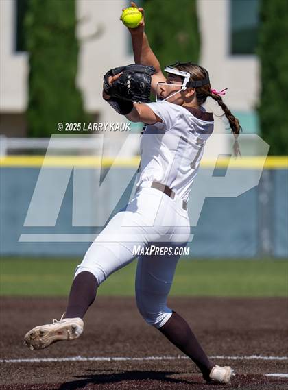 Thumbnail 1 in Saint Francis vs Rocklin (CIF NorCal Divison 1 Round 1) photogallery.
