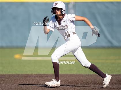 Thumbnail 3 in Saint Francis vs Rocklin (CIF NorCal Divison 1 Round 1) photogallery.