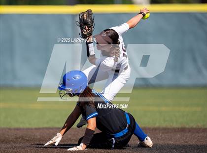 Thumbnail 3 in Saint Francis vs Rocklin (CIF NorCal Divison 1 Round 1) photogallery.
