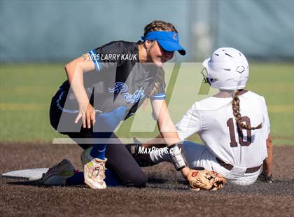 Thumbnail 1 in Saint Francis vs Rocklin (CIF NorCal Divison 1 Round 1) photogallery.