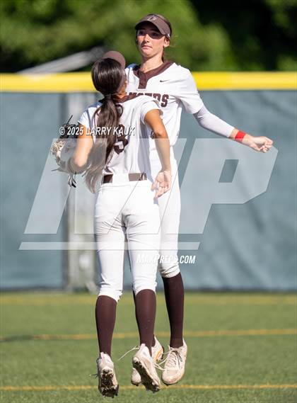 Thumbnail 1 in Saint Francis vs Rocklin (CIF NorCal Divison 1 Round 1) photogallery.