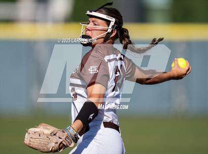 Thumbnail 3 in Saint Francis vs Rocklin (CIF NorCal Divison 1 Round 1) photogallery.
