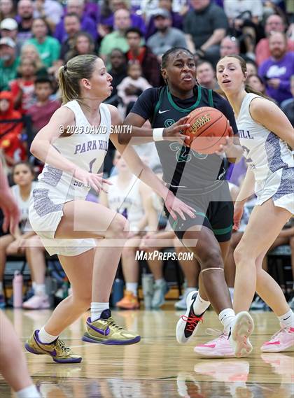 Thumbnail 2 in Park Hill South @ Staley (MSHSAA Class 6 District 8 Championship) photogallery.