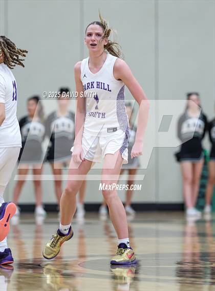 Thumbnail 3 in Park Hill South @ Staley (MSHSAA Class 6 District 8 Championship) photogallery.