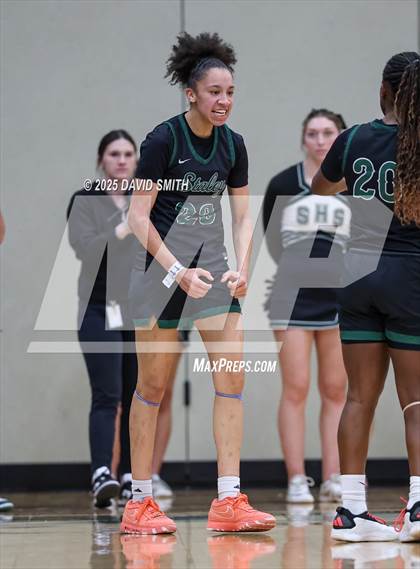 Thumbnail 1 in Park Hill South @ Staley (MSHSAA Class 6 District 8 Championship) photogallery.