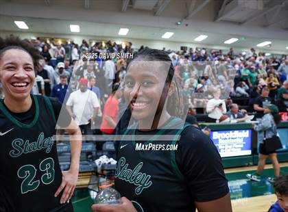 Thumbnail 2 in Park Hill South @ Staley (MSHSAA Class 6 District 8 Championship) photogallery.