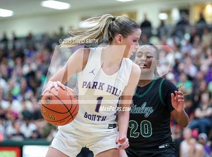 Thumbnail 3 in Park Hill South @ Staley (MSHSAA Class 6 District 8 Championship) photogallery.