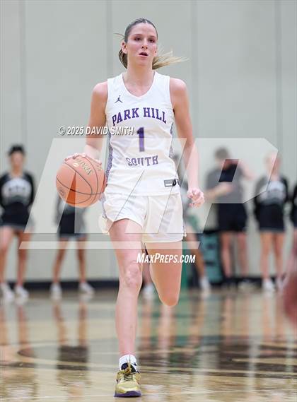 Thumbnail 2 in Park Hill South @ Staley (MSHSAA Class 6 District 8 Championship) photogallery.