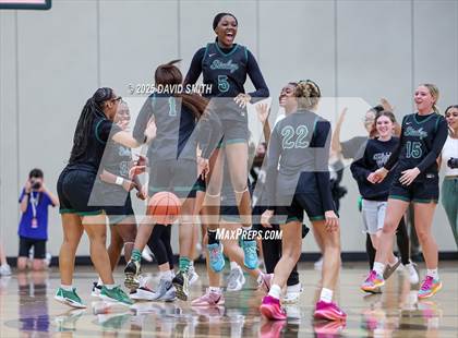 Thumbnail 3 in Park Hill South @ Staley (MSHSAA Class 6 District 8 Championship) photogallery.