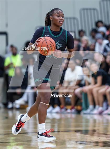 Thumbnail 3 in Park Hill South @ Staley (MSHSAA Class 6 District 8 Championship) photogallery.