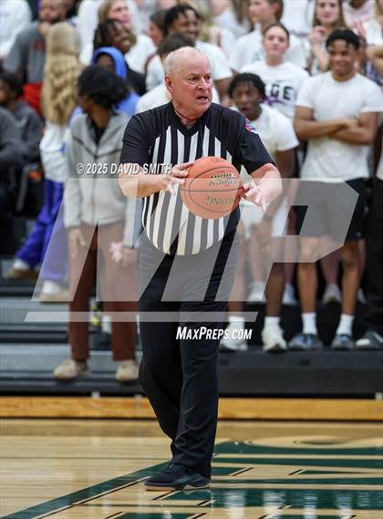 Thumbnail 1 in Park Hill South @ Staley (MSHSAA Class 6 District 8 Championship) photogallery.