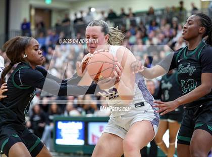 Thumbnail 3 in Park Hill South @ Staley (MSHSAA Class 6 District 8 Championship) photogallery.