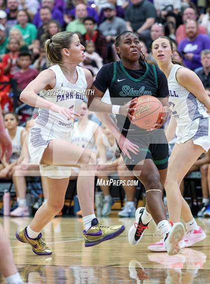 Thumbnail 3 in Park Hill South @ Staley (MSHSAA Class 6 District 8 Championship) photogallery.