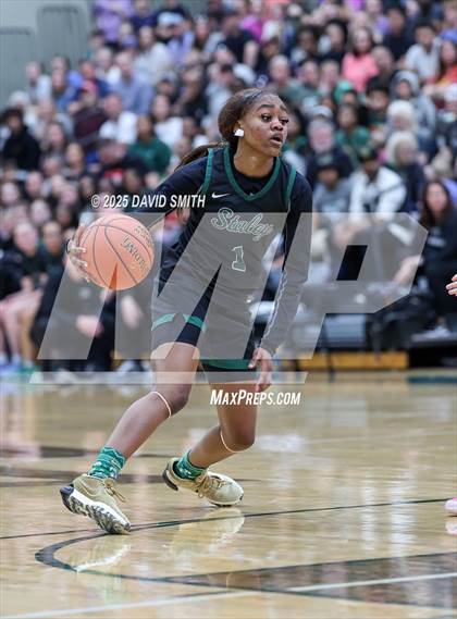 Thumbnail 1 in Park Hill South @ Staley (MSHSAA Class 6 District 8 Championship) photogallery.