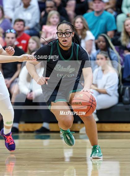 Thumbnail 3 in Park Hill South @ Staley (MSHSAA Class 6 District 8 Championship) photogallery.