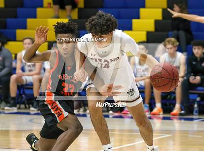 Thumbnail 2 in Merced vs. Nipomo (Clovis Elks Basketball Tournament) photogallery.