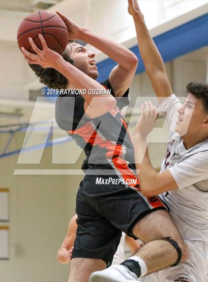 Thumbnail 2 in Merced vs. Nipomo (Clovis Elks Basketball Tournament) photogallery.
