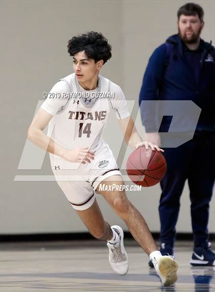 Thumbnail 3 in Merced vs. Nipomo (Clovis Elks Basketball Tournament) photogallery.