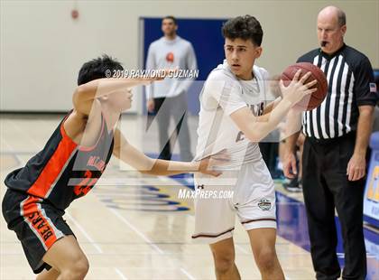 Thumbnail 2 in Merced vs. Nipomo (Clovis Elks Basketball Tournament) photogallery.