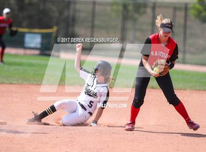 Thumbnail 2 in Broken Arrow vs Eaglecrest (Erie Festival of Champions) photogallery.