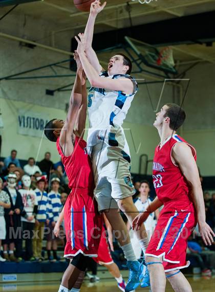Thumbnail 1 in St. Ignatius @ Bellarmine photogallery.