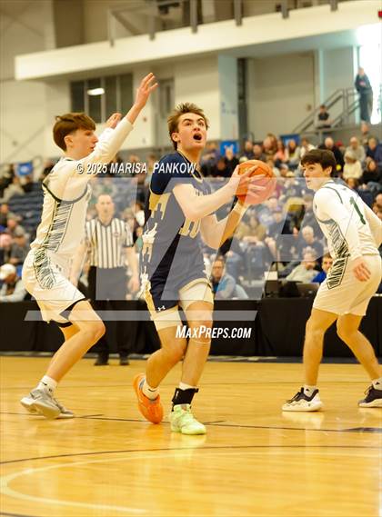 Thumbnail 2 in Marcellus vs Skaneateles (NYSPHSAA Section III Sectional FINALS Class B) photogallery.