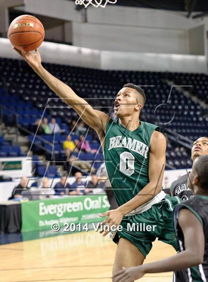 Thumbnail 2 in Beamer vs. Franklin photogallery.
